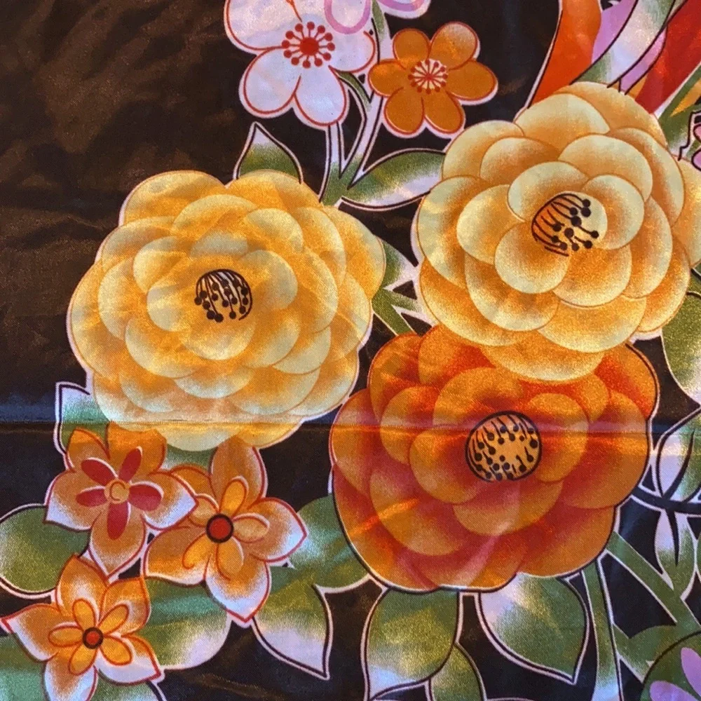 Woman’s Floral Square Scarf Wrap Multicolored